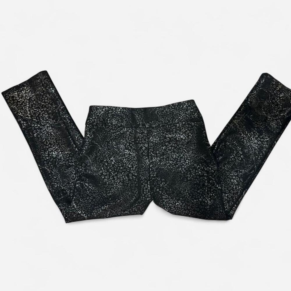 Soft Surroundings Black with Silver Leopard Print Pants
